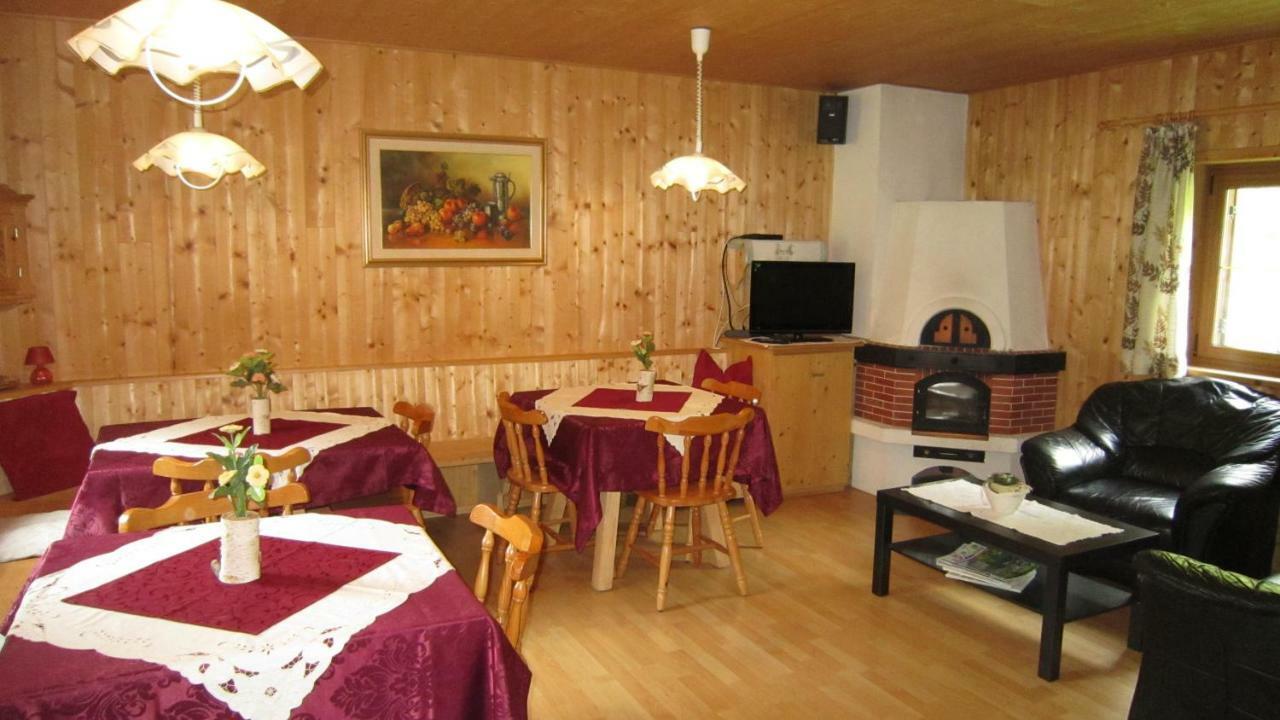 Ferienhaus-Gruenfelder Лузон Екстер'єр фото